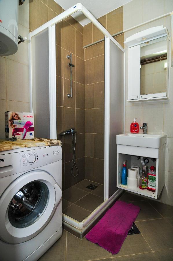 Apartmani Franovic Tivat Eksteriør bilde